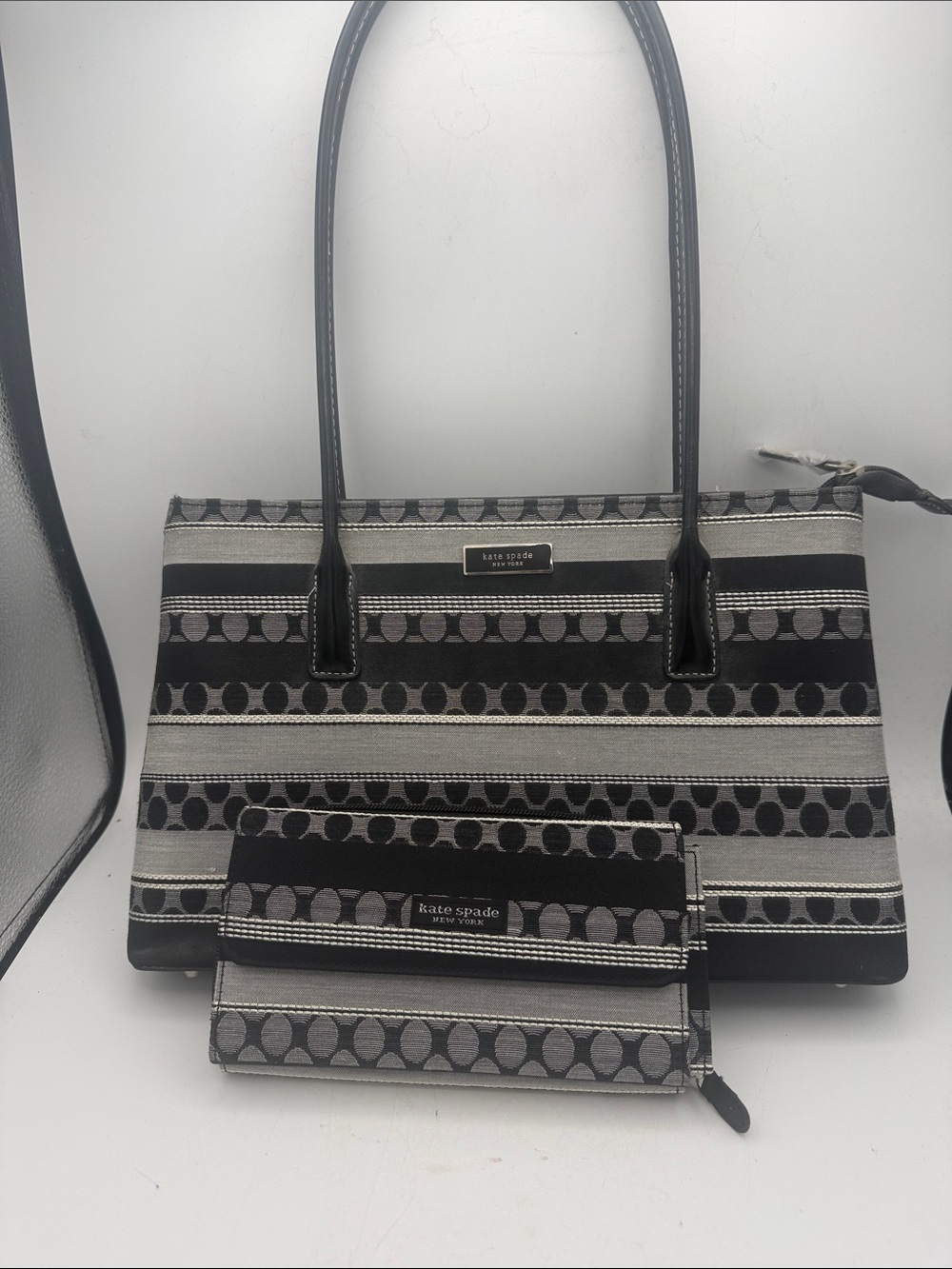 Kate Spade shoulder tote bag w/ wallet jacquard geometric circle/stripe pattern